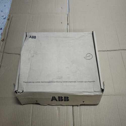 咨询-ABB模块PM5072一个。触摸屏CP604D1一台。