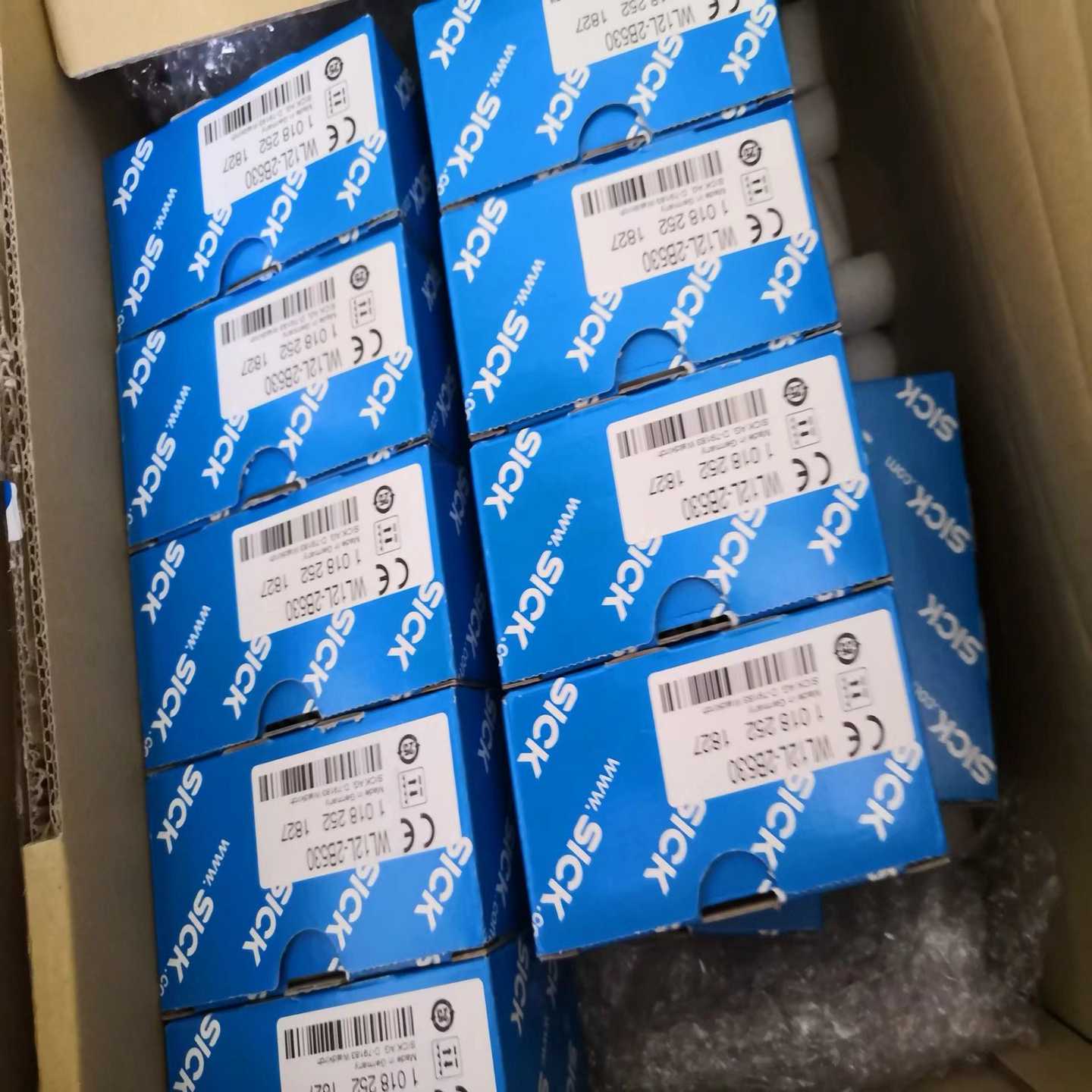 w传感器WL12-3V2431光电开关德国SICK原装