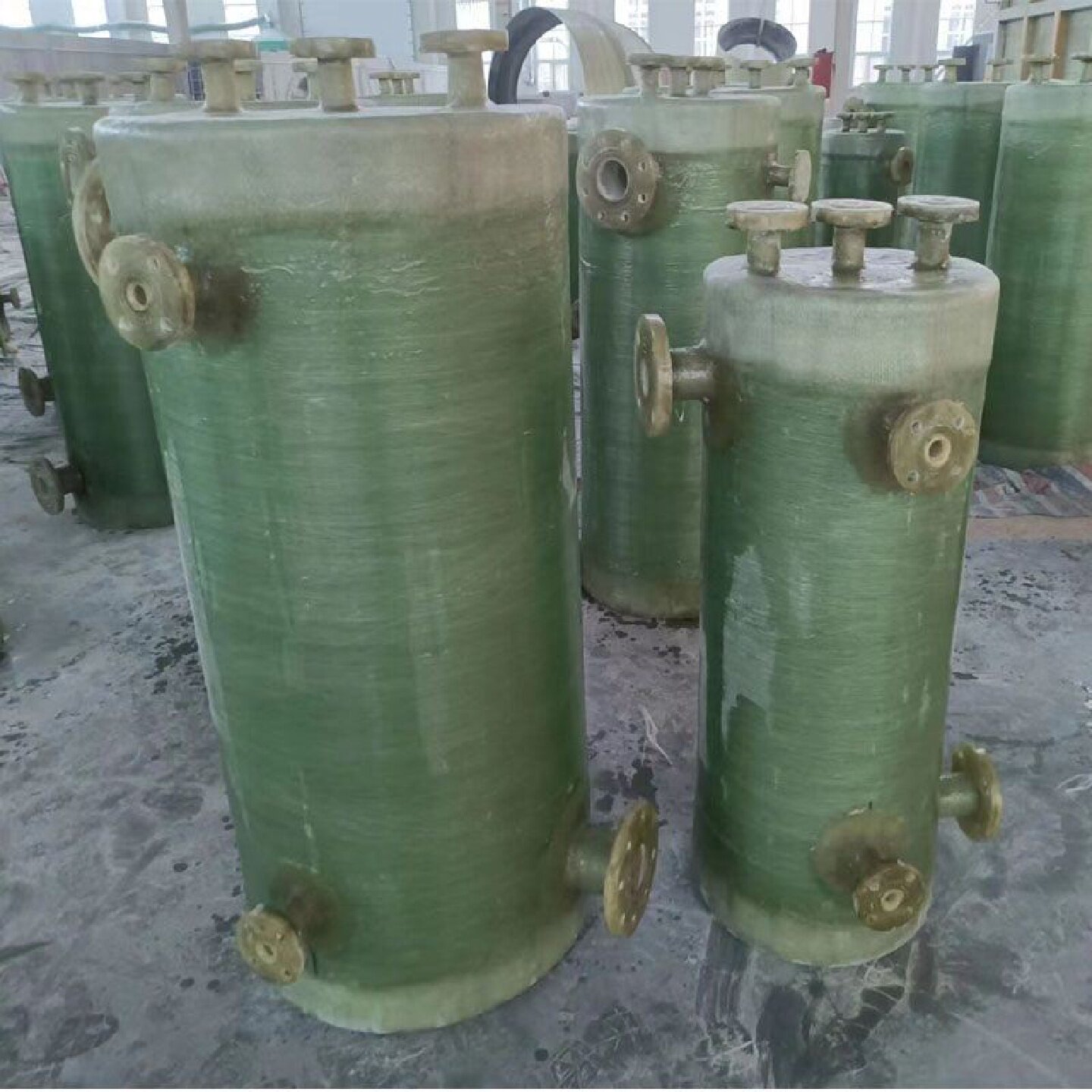 玻璃钢虹吸桶罐树脂真空引水罐负压自吸饮水储罐化工高压加药罐