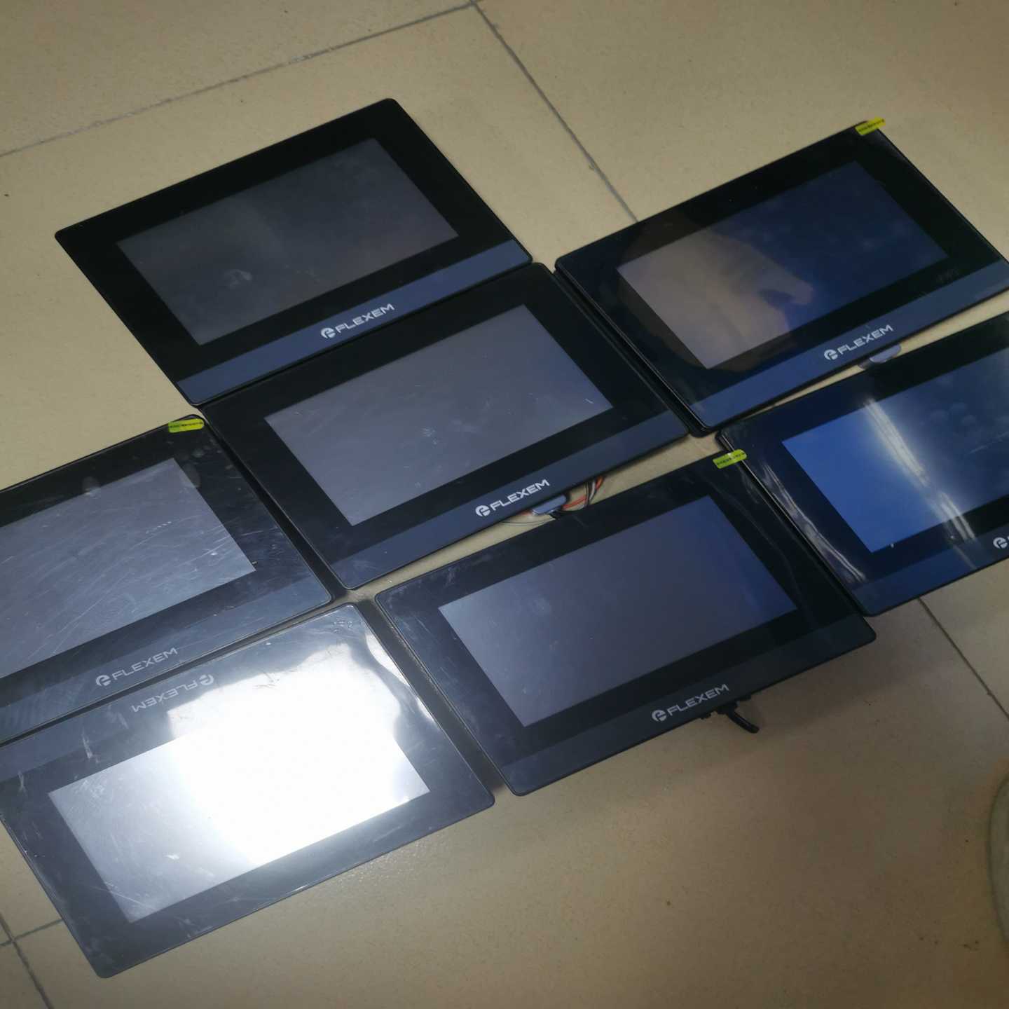 繁易触摸屏…型号FE6070C…仓库有15个左右…质询价