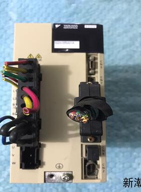 安川 伺服驱动器  SGDV-5R5A01A  750W 拆议价商品