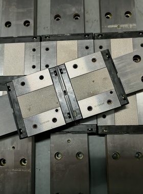 SRS15WM原装THK直线导轨滑块成色如图轨道34