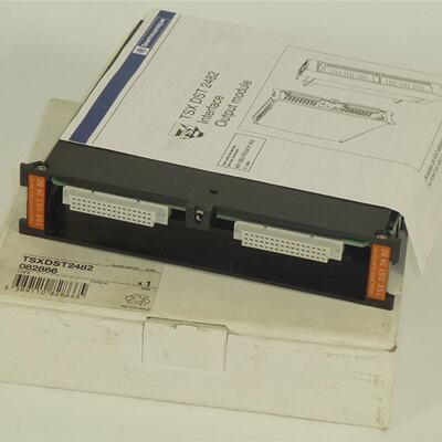 Schneider Automation Telemecanique OutputTSX DST 24 82TSXDST