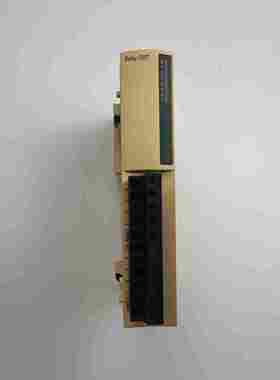 施耐德模块TWDDRA8RT，，成色见图，感兴趣拍前询价