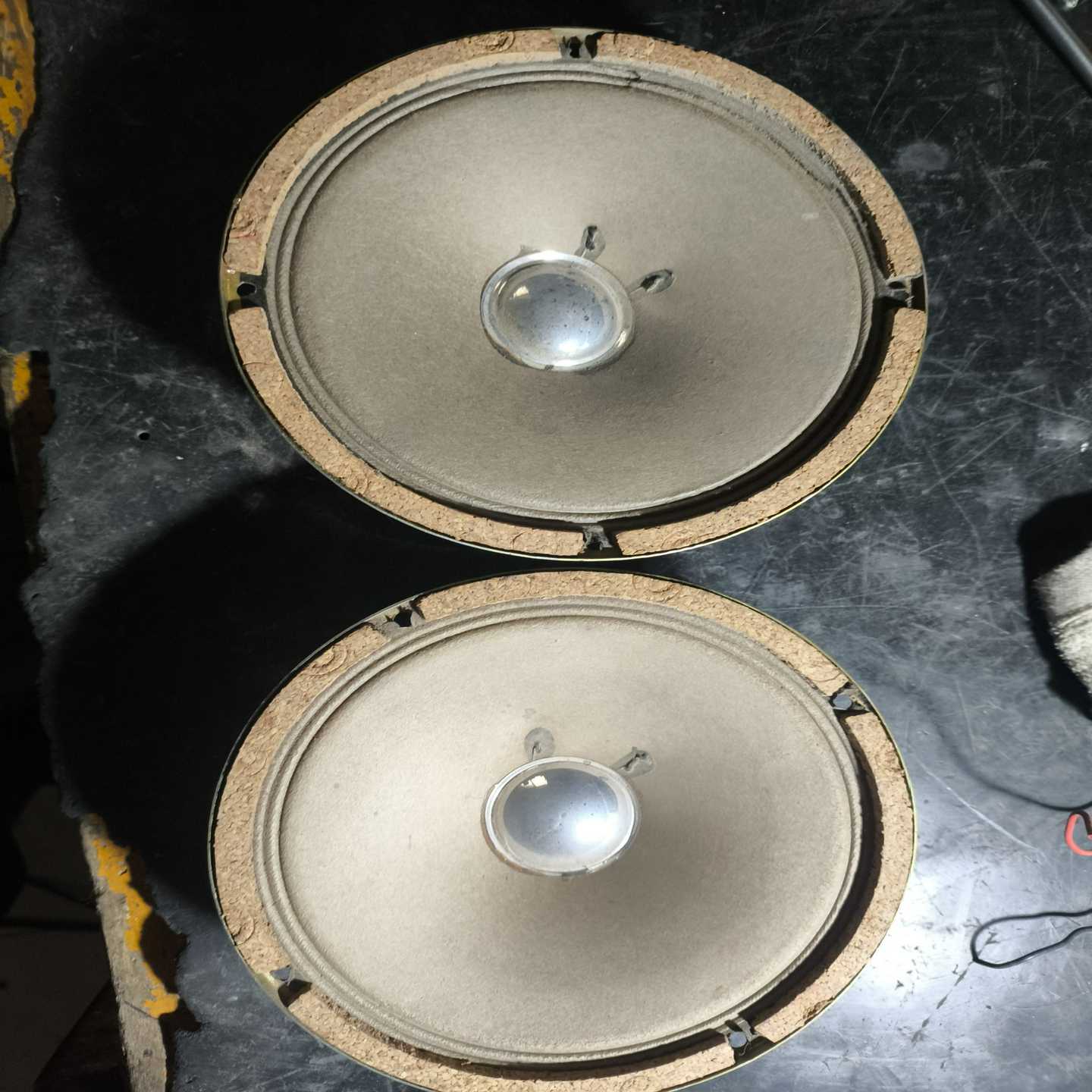 南京YD165-4A喇叭一对。实物图片看到的就是买到的，有一--议价商