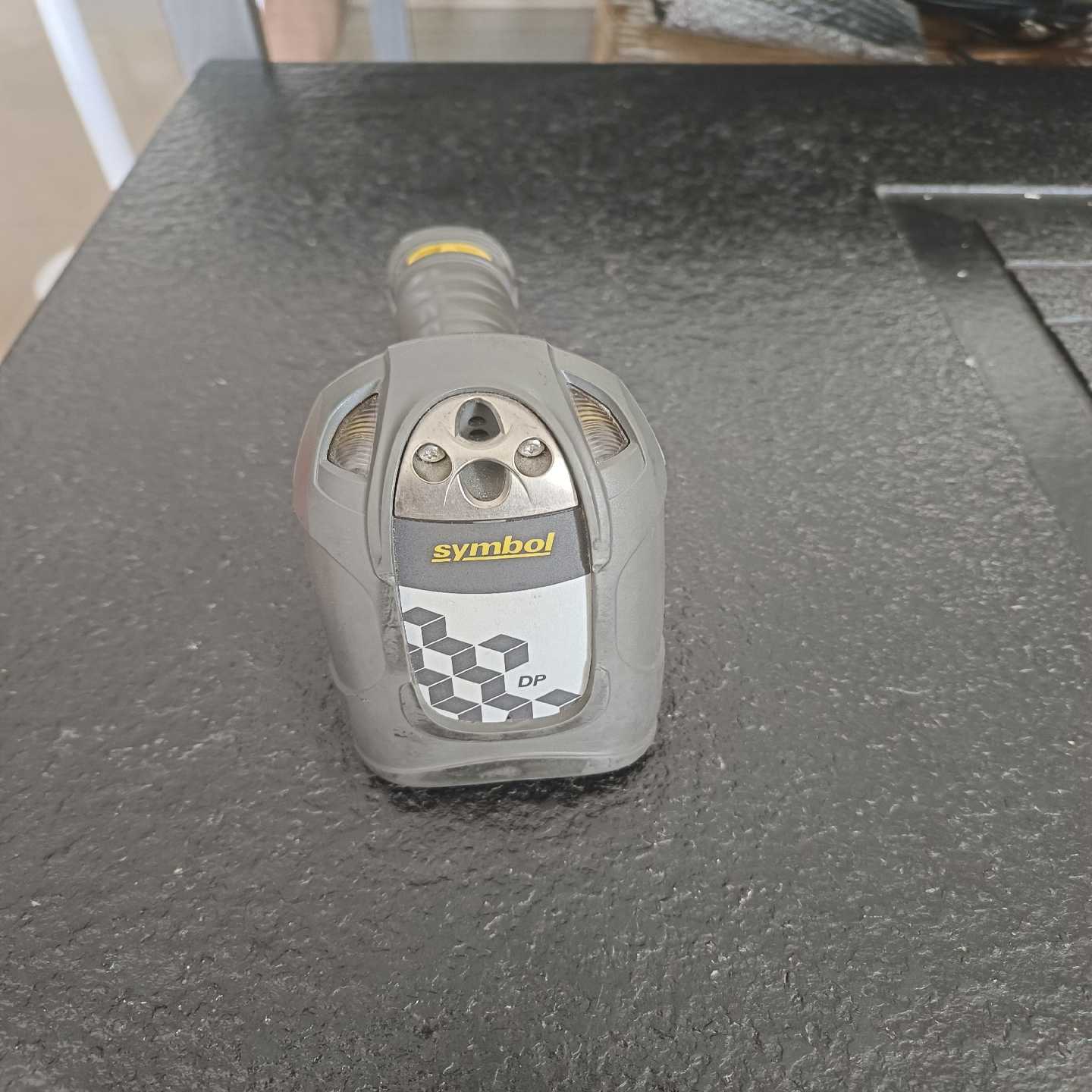 symbol讯宝ds3508高精密扫描枪，功能正常成色如图，~询价