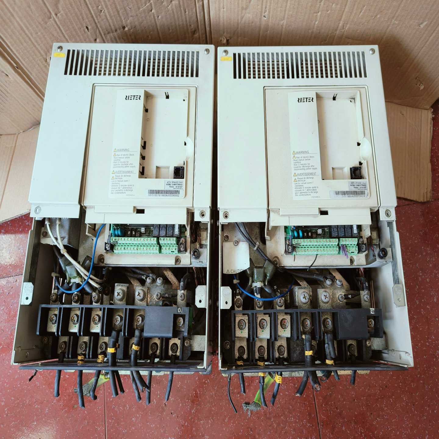 议价安川变频器CIMR-F7R402222KW