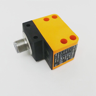 议价Ifm Electroc In5345 Induktiver Sensor Ind3004dbpkgUs Unu