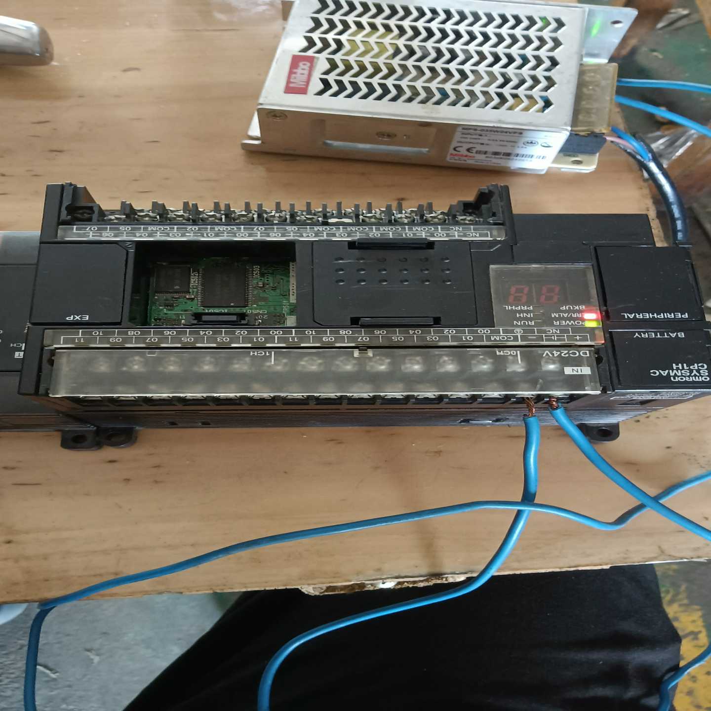 PLC，CP1H-X40DT-D，CP1W8ER，询价