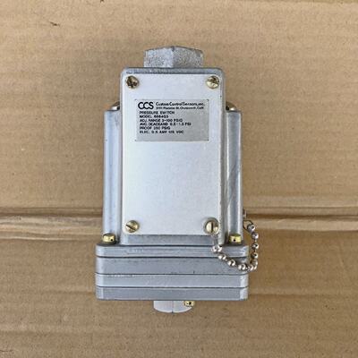 CUSTOM CONTROL SENSOREN 6864G3 DRUCKSCHALTER 2