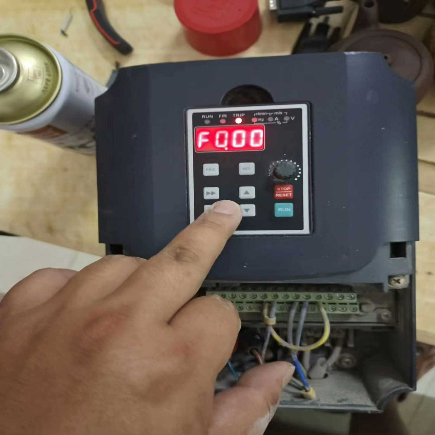 格立特变频器380V4KW-5.5KWVC2000-04G询价