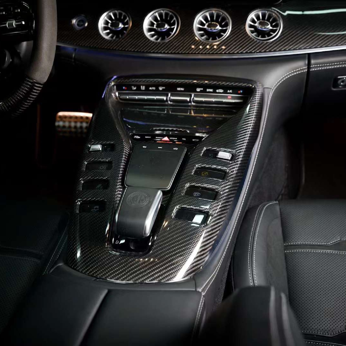 适用于奔驰AMGGT50GT53GT63四门版碳纤维内饰中控仪表车门排挡