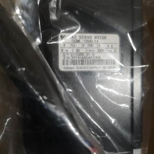 议价SGMAH-07DAA2C原装安川650W/400V伺服马达全新质保一年现货询