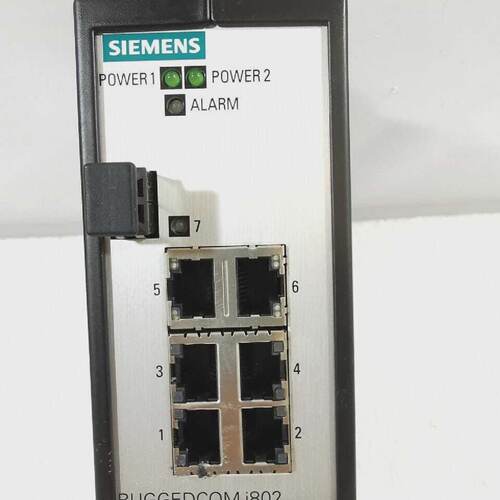 SIEMENS RUGGEDCOM i802  MEDIA CONVERTER  6GK60082AS100UT0ZA0