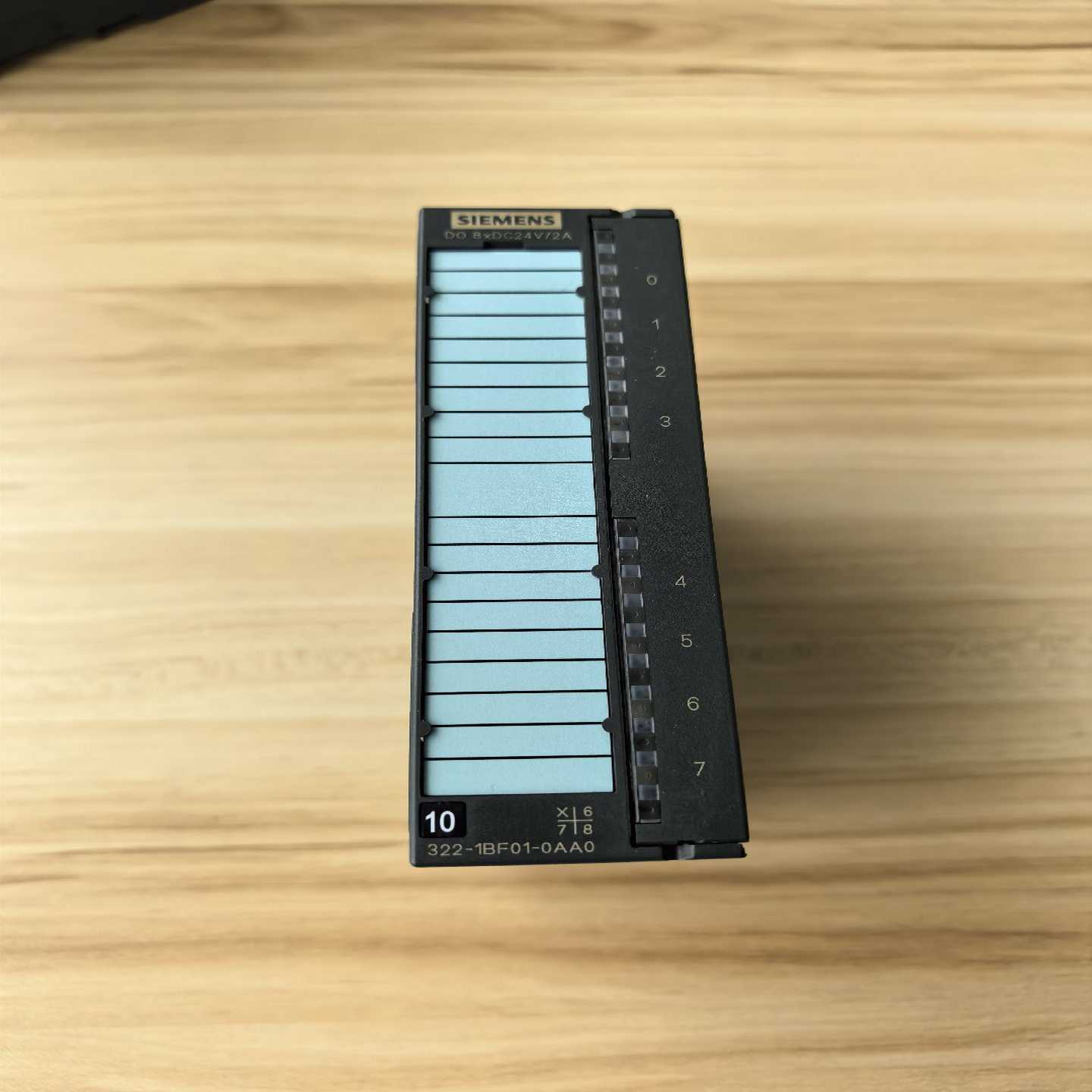 322-1BF01，西门子原装拆机模块，成色9新，外观完好，一议价