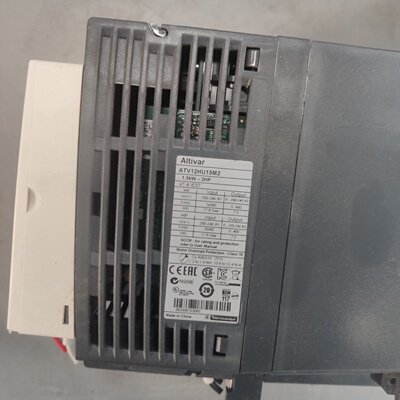 询价*斯奈德变频器1.5千瓦ATV12HU15M2成色