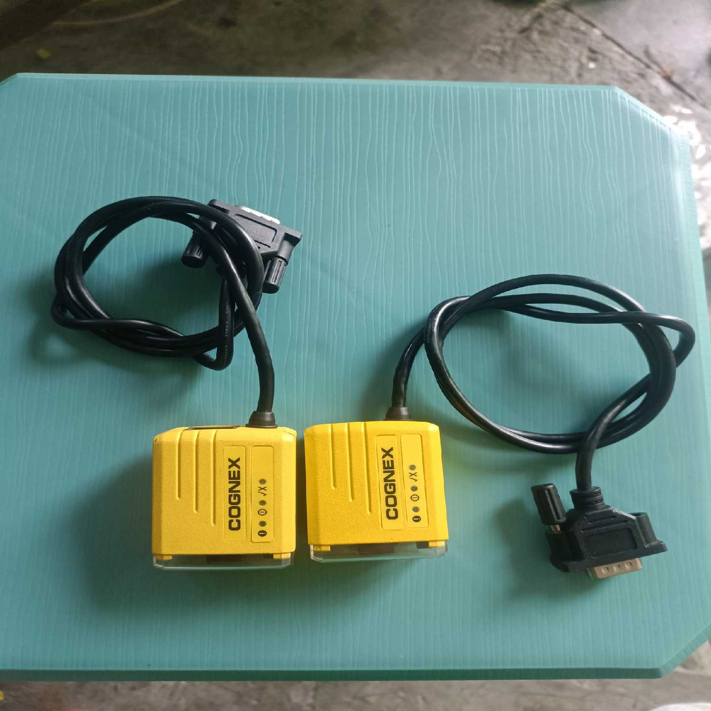询价康耐视DM60L2个,,9成新