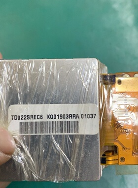 TD022SREC6半透显示屏39pin接口表有划痕议价