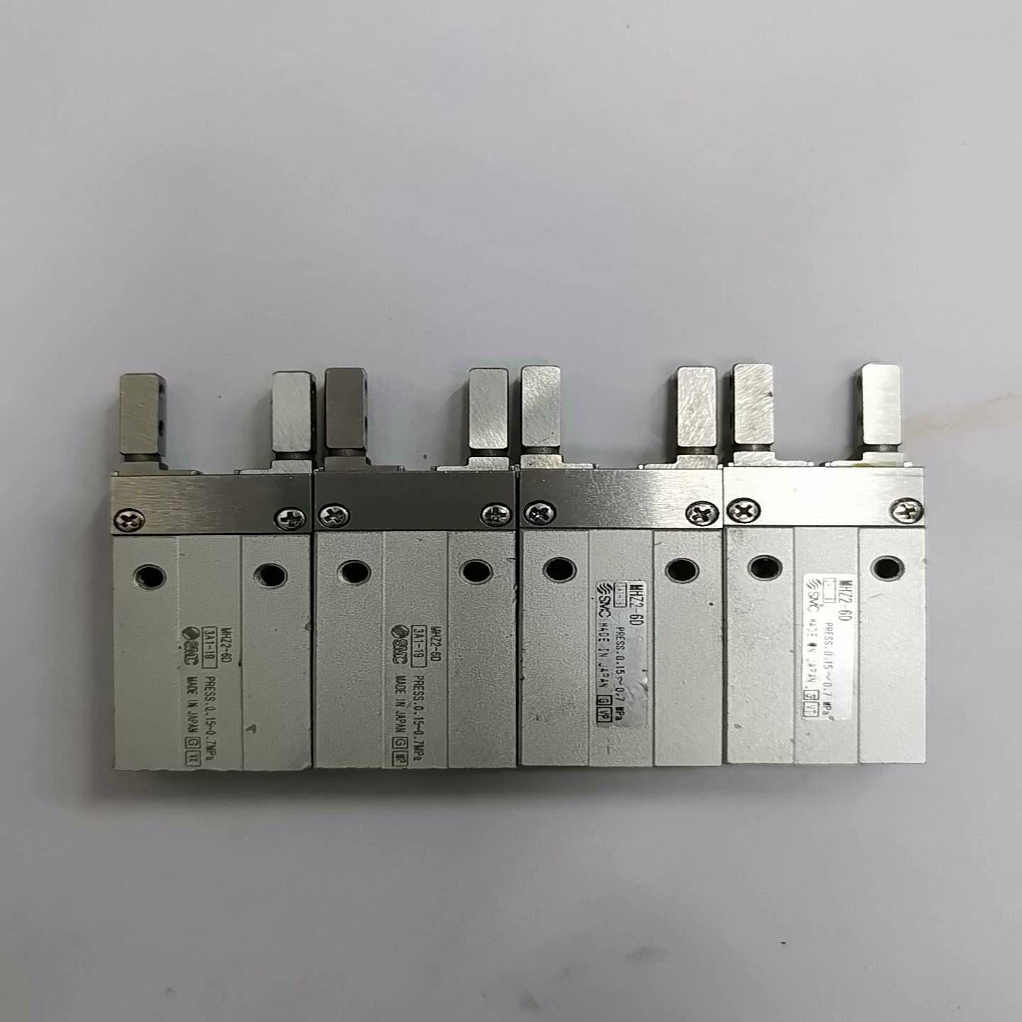 【请询价】SMC手指气缸MHZ2-6D  正品拆机配件功能包好大