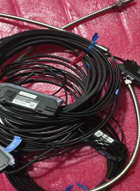 基恩士FS-V31P传感器放大器，新的，成色如图议价【侨报商行】