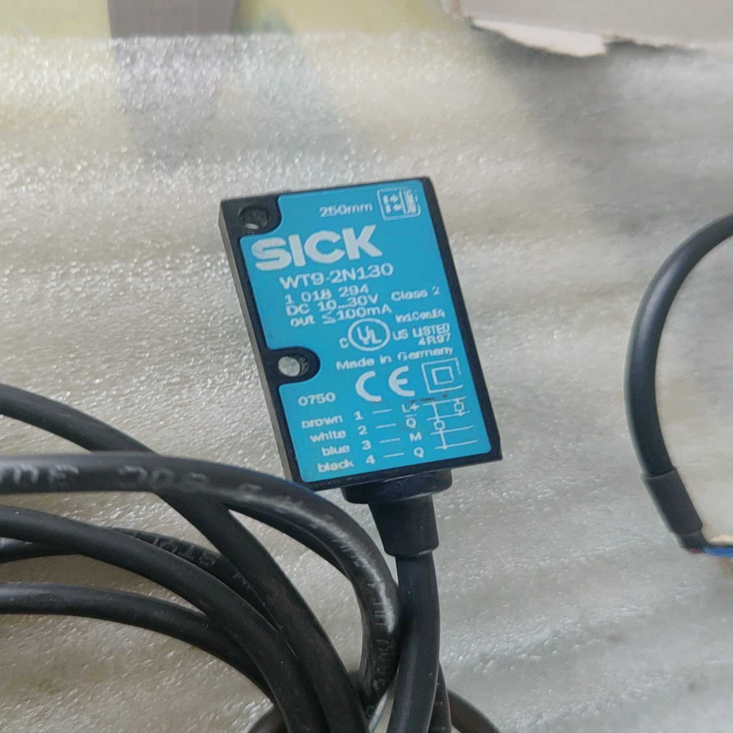 德国进口SICK西克WT9-2N130光电传感器，成色如图--议价商品