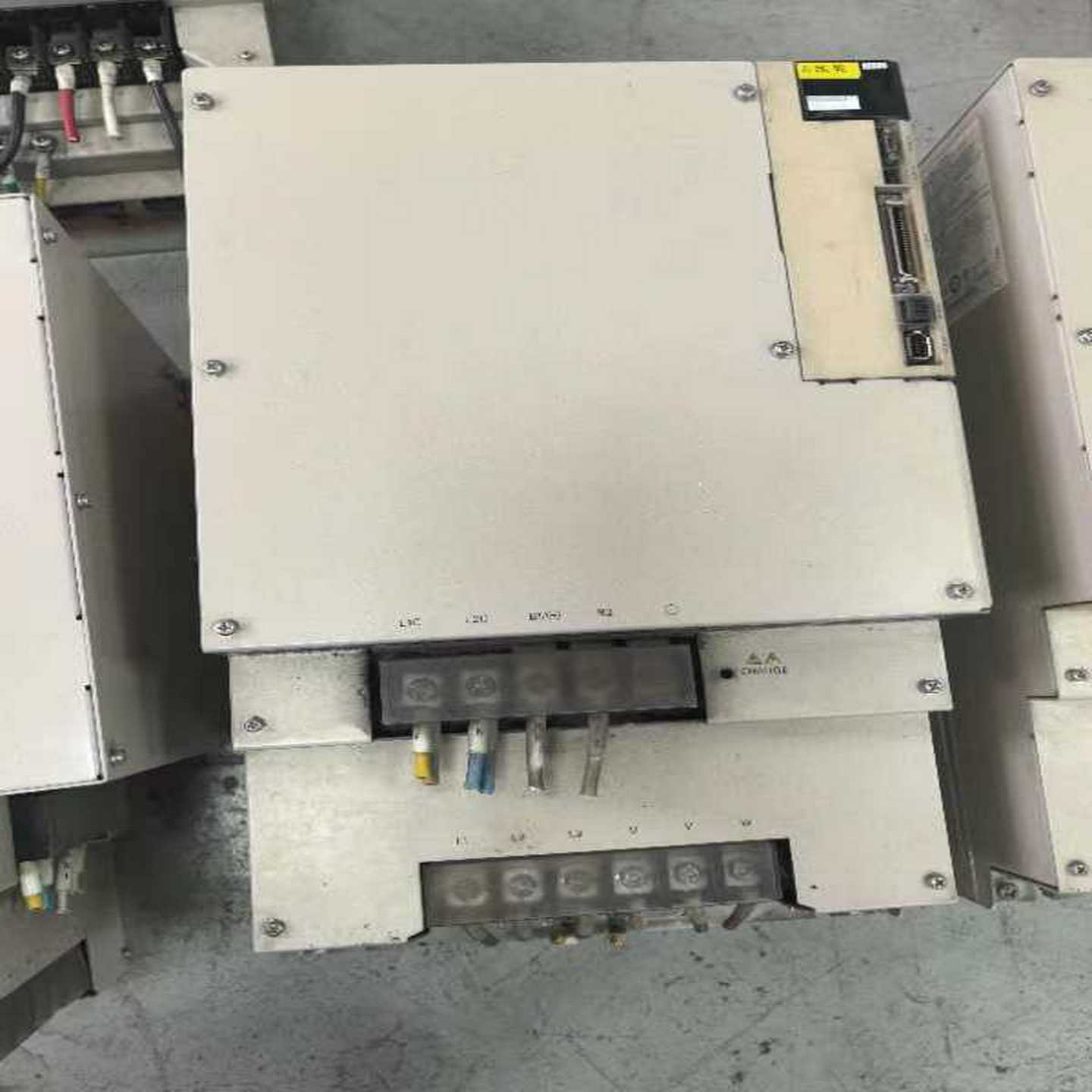 #电机安川SGM7G-1AAFC6C--议价商品