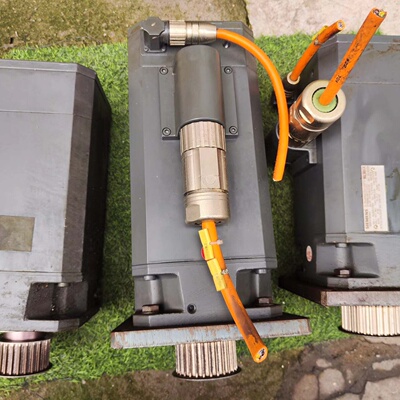 议价西门子伺服电机1FT60841AF711AG1二手