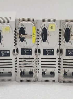 SchneiderElectricNSYCCOTHIThermostatController(LotOf4