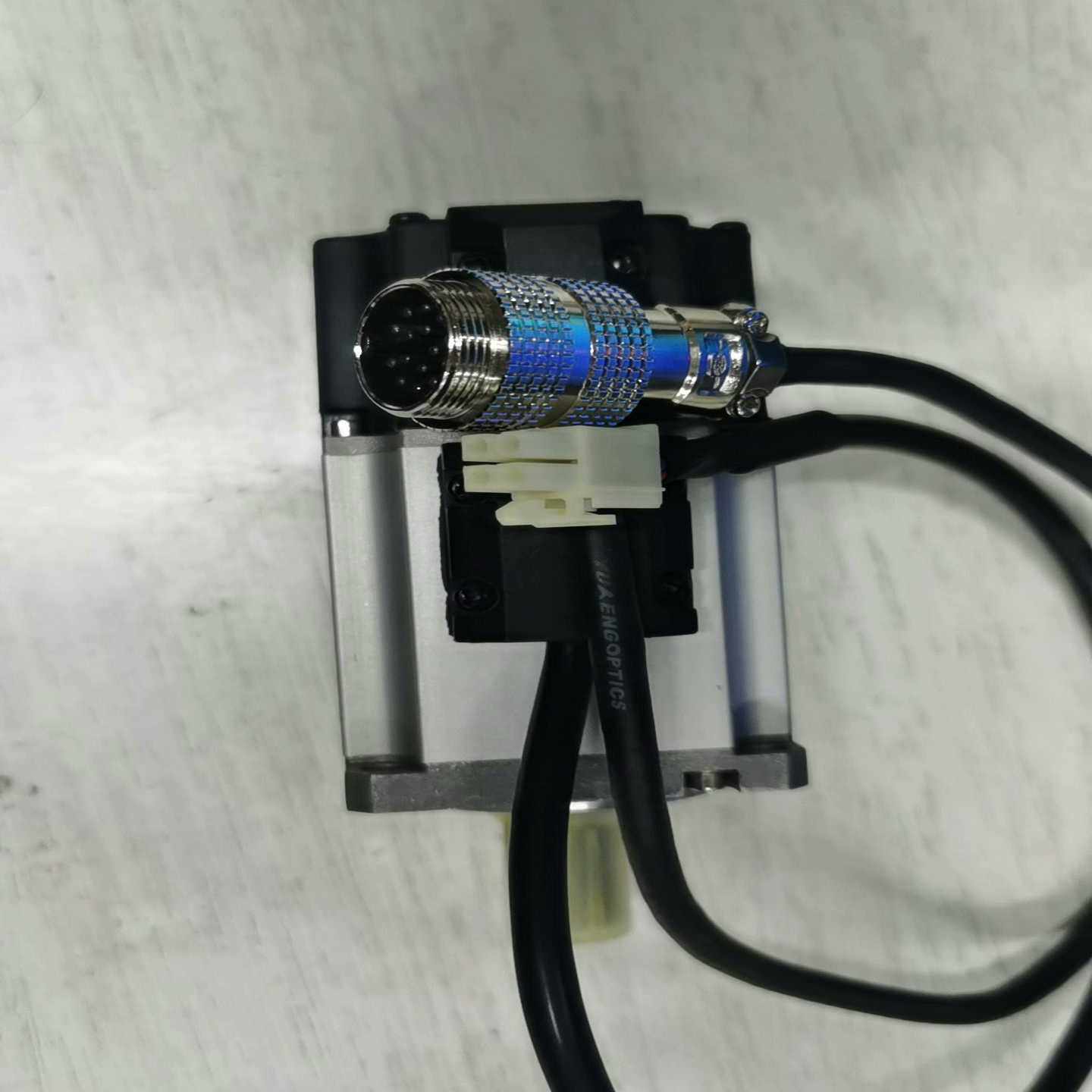 雷赛伺服电机200W带包装ACM6002L2F-A0-B-H【鑫鑫商铺】