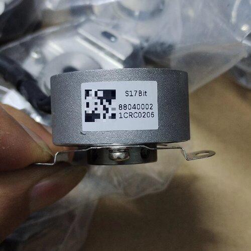 询-S17Bit编码器外圆尺寸35mm内径直6mm直孔成色