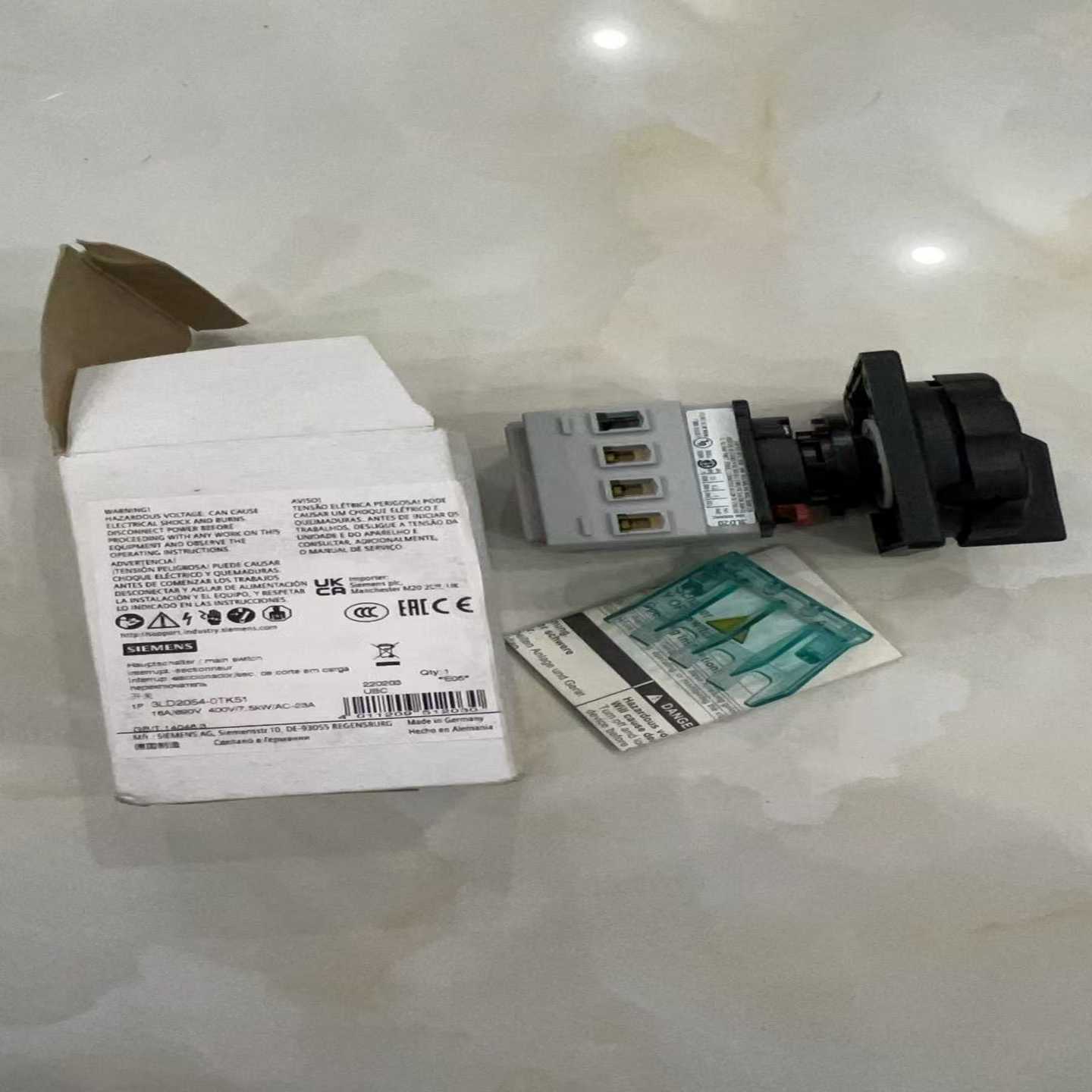 3LD2054-0TK51开关，500一个，未使询价