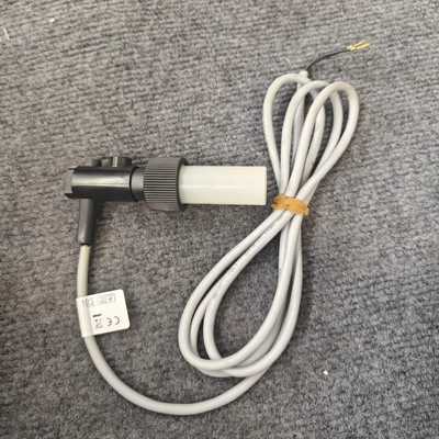 询价全新SIKA流量传感器VK320M0ROFIN01，还有一台