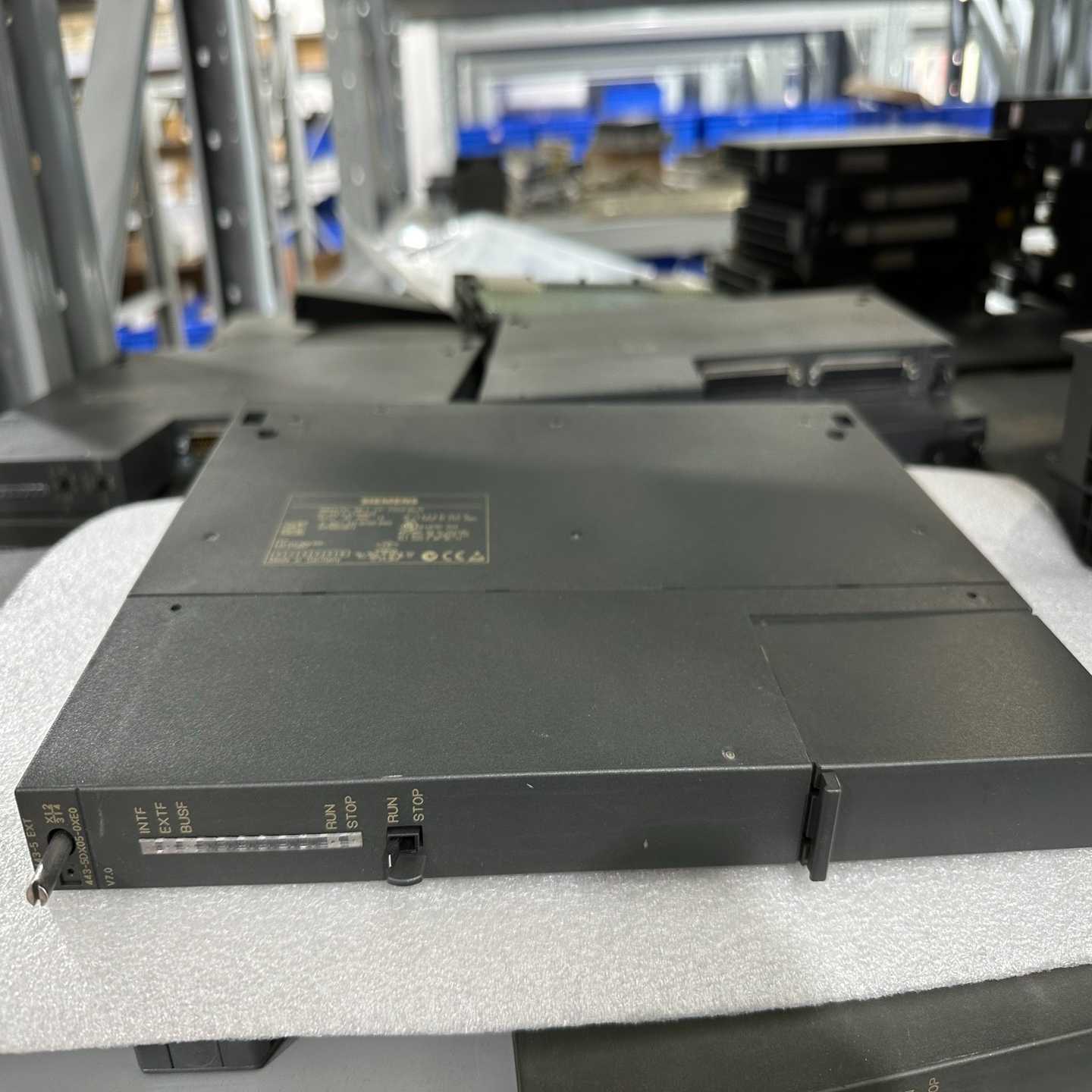 6GK7443-5DX05-0XE1西门子二手裸机99新--议价商品