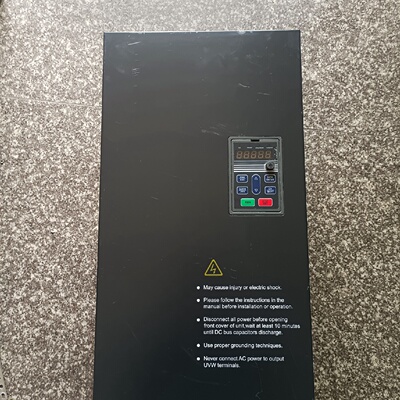 寻《ZX300A037G045P变频器3745KW原装拆