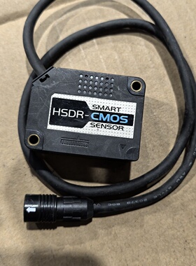 议价OmRon激光传感器型号ZX2LD50实图9成新