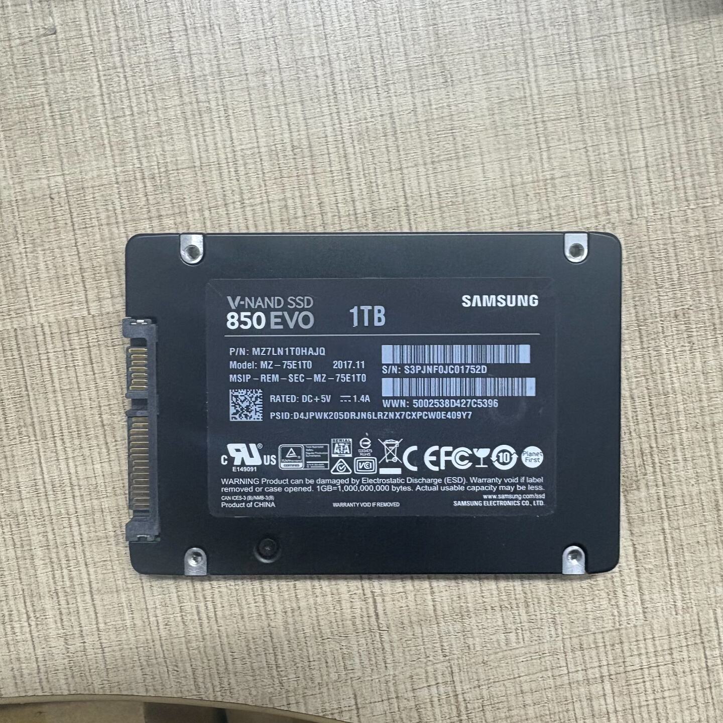 99新 三星850 EVO 1TB固态硬盘，型号MZ-75E议价图片