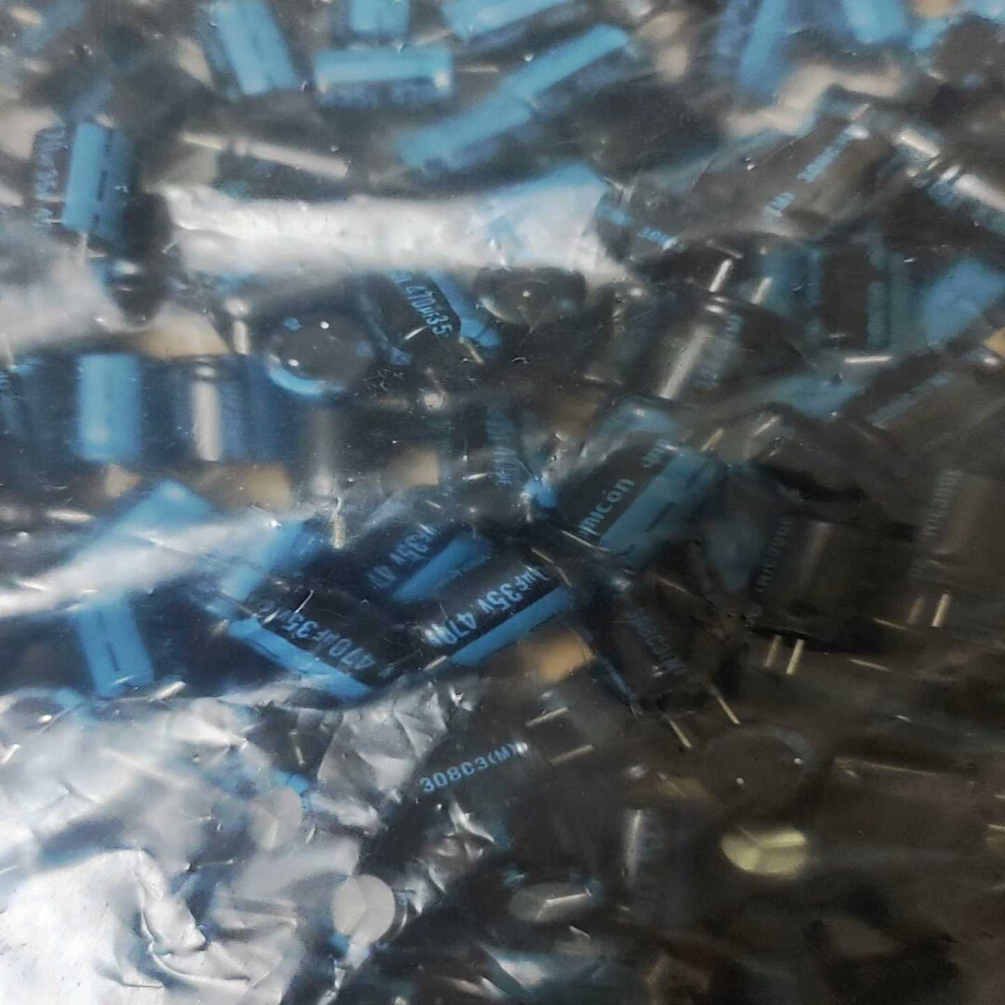 议价35v470uf原装台产凯美高频低阻长寿命铝电解电容470现货/维S