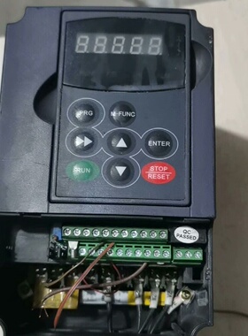 询价-易驱变频器M2004T0015VERLM0016C可惜少个