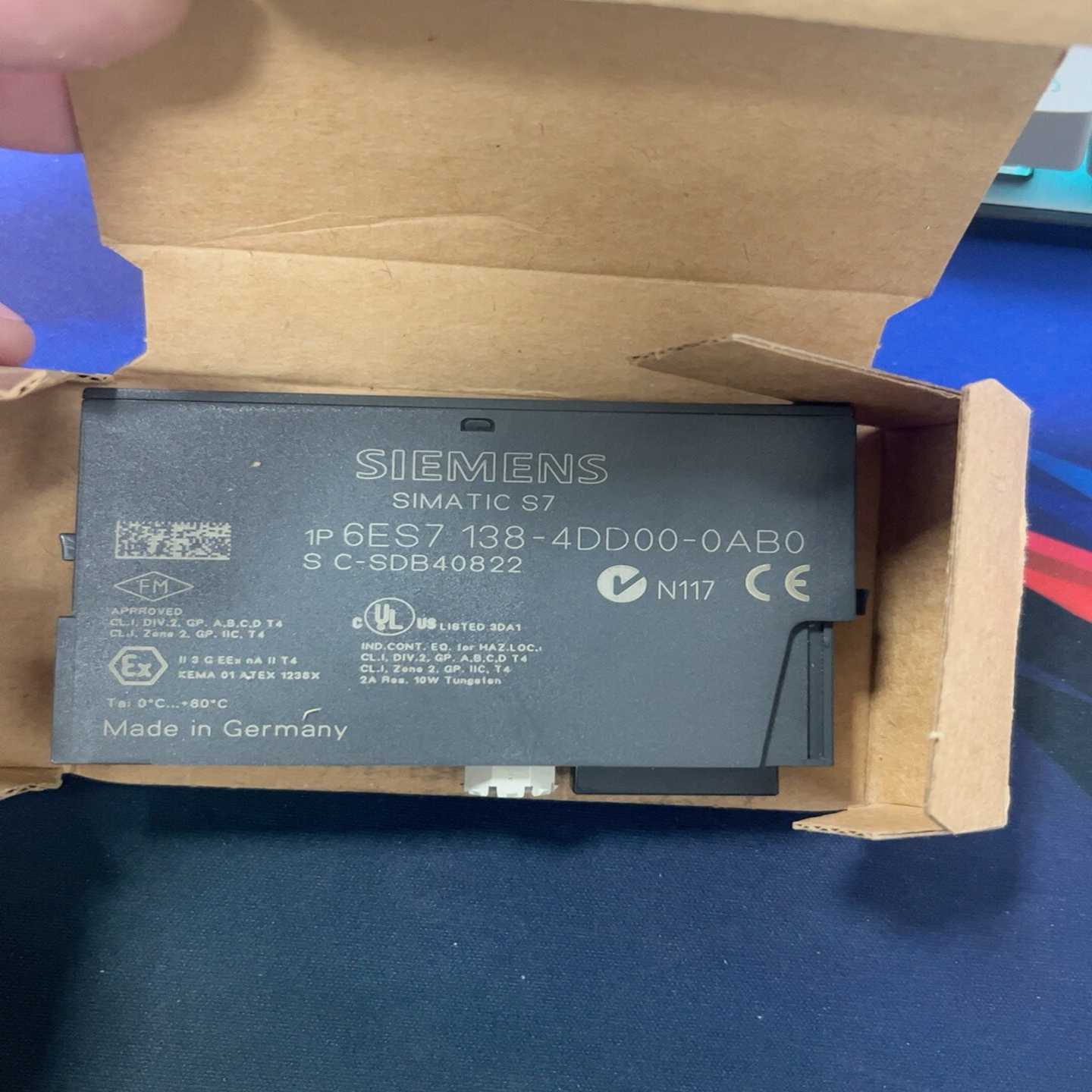 6ES7138-4DD00-0AB0；标签掉了询价