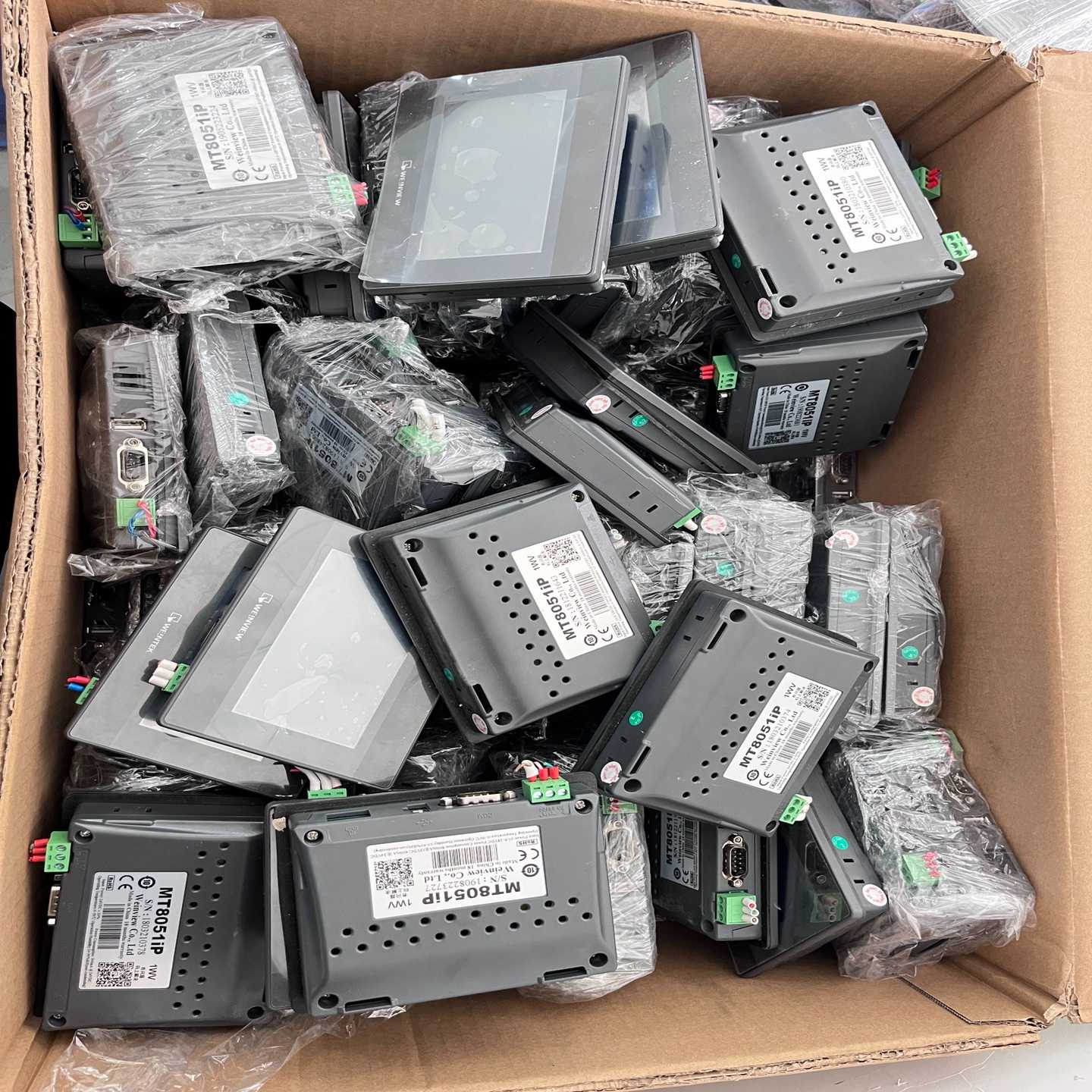 咨询-威纶触摸屏MT8051IP