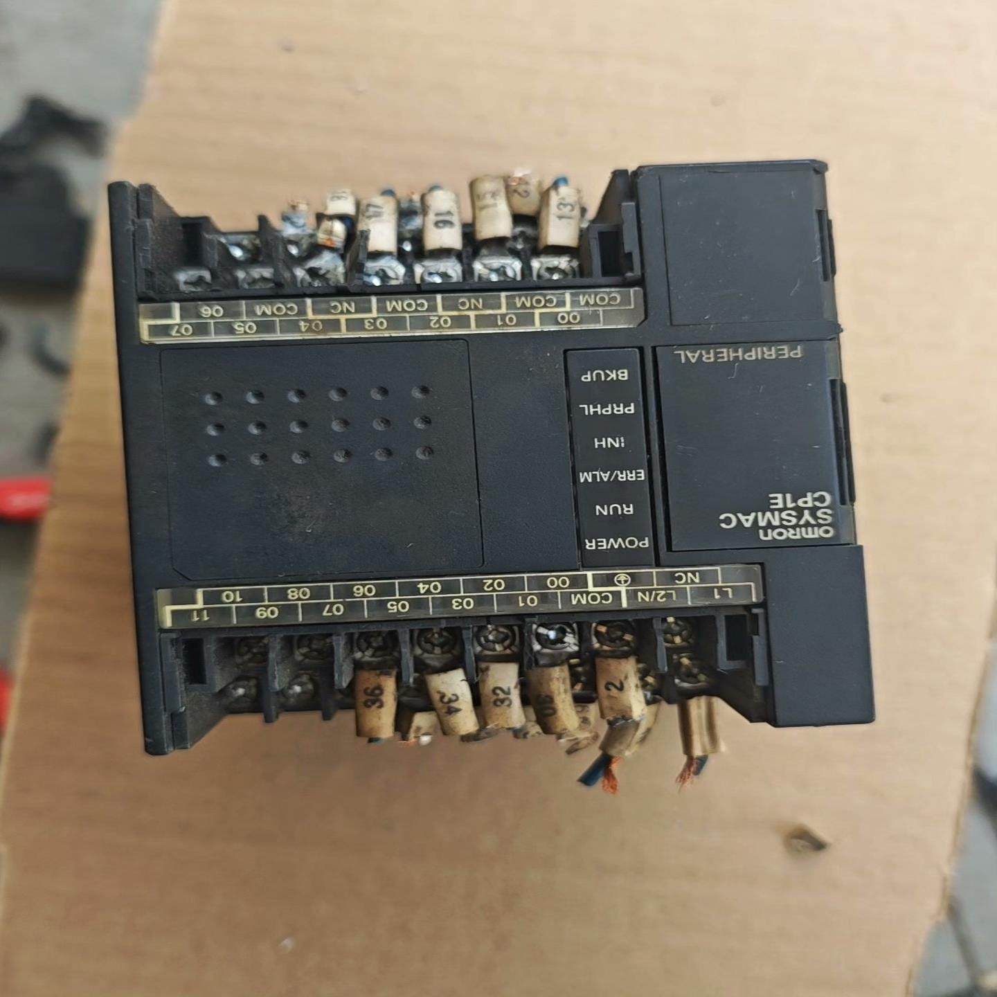 PLCCP1E-E20DR-A，成色如图，通电如询价