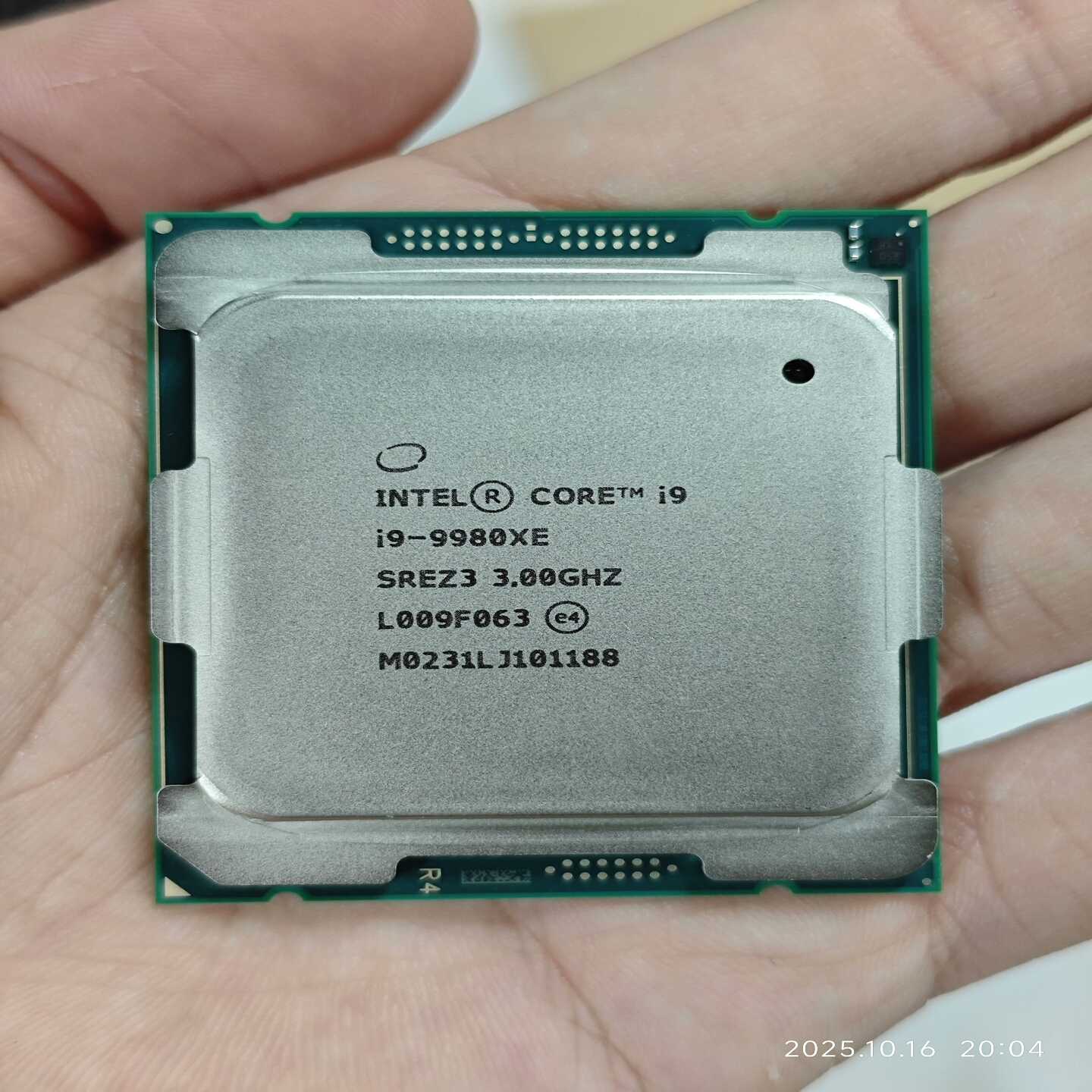 全新英特尔inteli9-9980XE至尊版处理器CPU，--议价商品