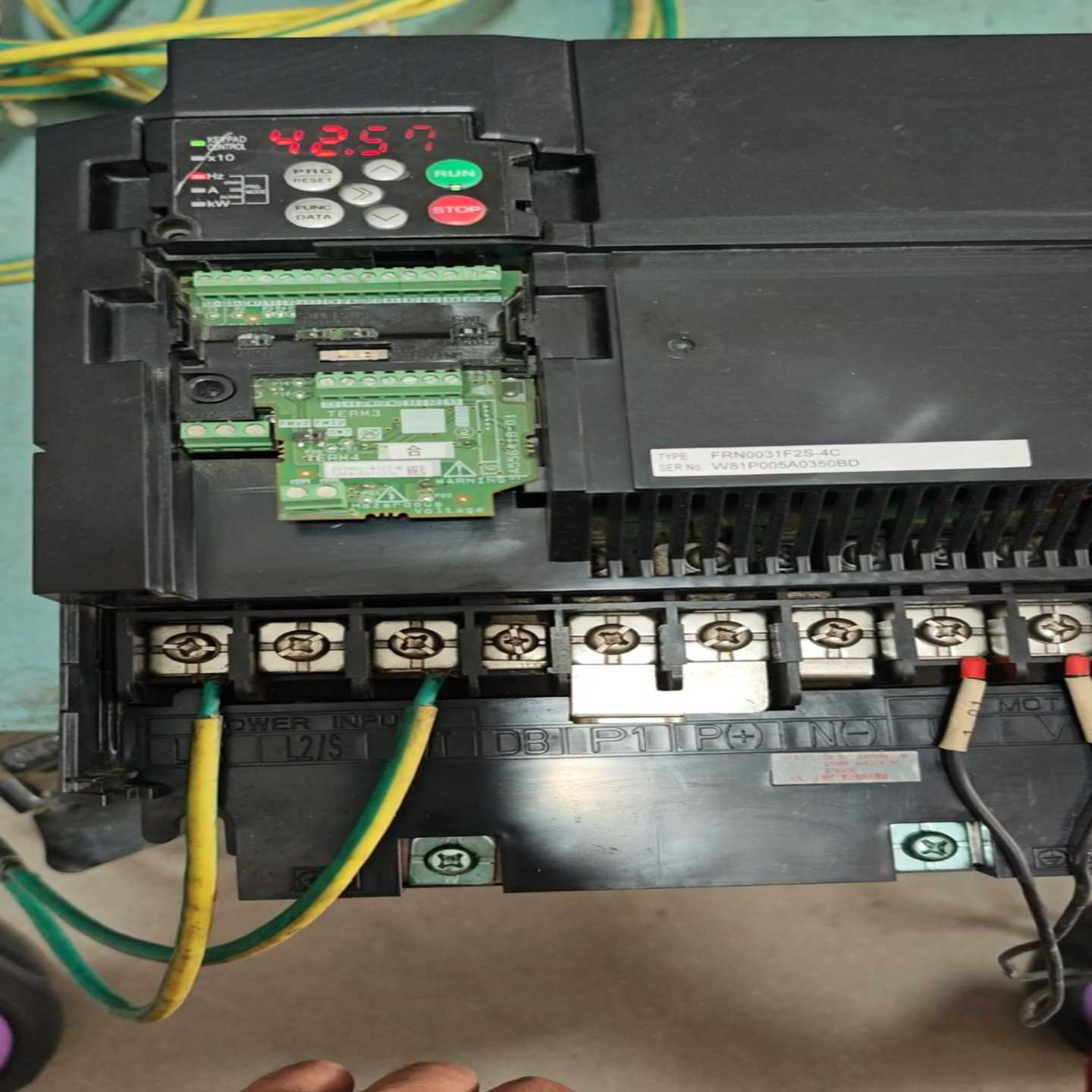 FRN0031F2S-4C,富士变频器15kw/11kw,成--议价商品