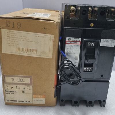 Interruttore Automatico Terasaki Elettrico TL100C 3P 15A FC