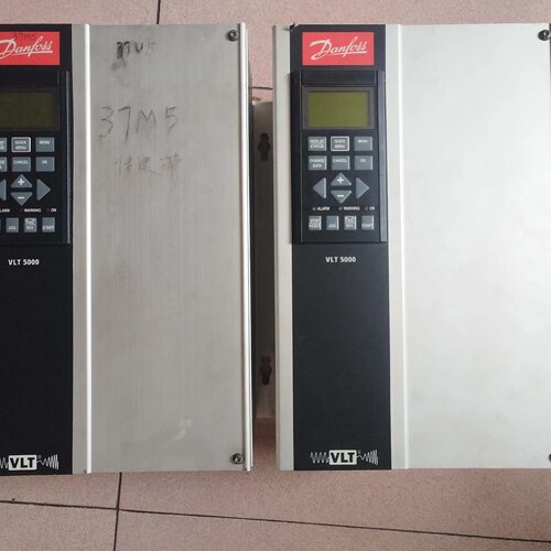【询价】件丹佛斯变频器VLT5003P ，实物图，功能正