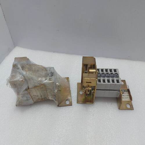 ABB 871.10.01.003 Per Limitata Contatto Isolante N5
