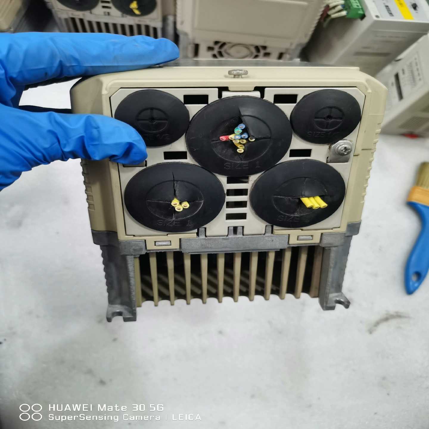 询价~基恩士 无线扫描枪 HR-X300WB，实物图，原包装未