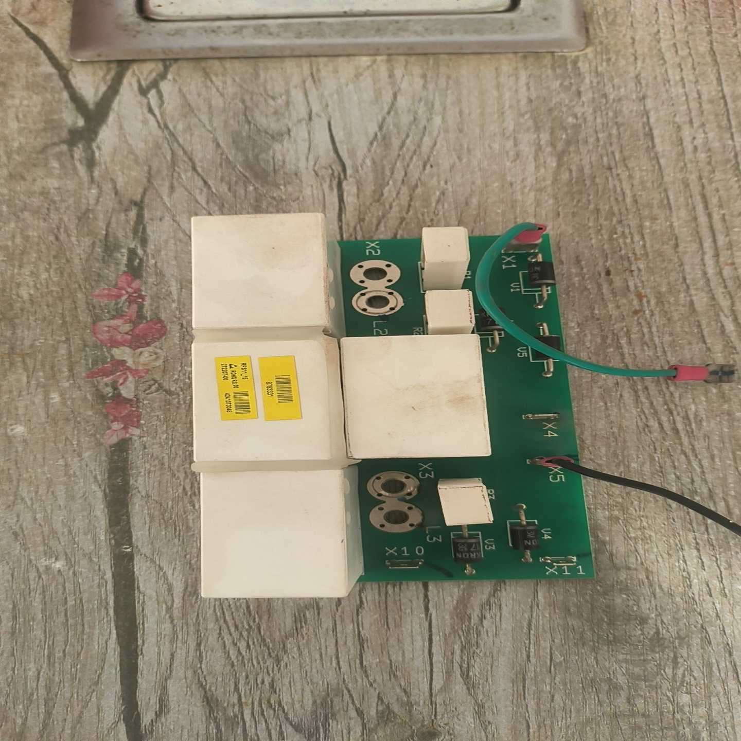 VX4A1400施耐德变频器ATV61和71充电滤波浪涌吸收--议价商品