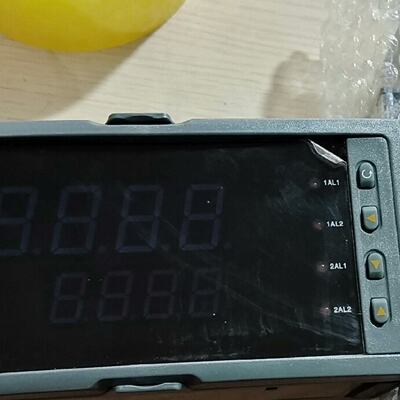 议价虹润仪表NHR-5600A-27/X/X-0/X/2/D1/1P-A流量表，全新原厂