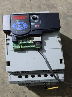 22F-D013N104AB变频器，实物图，功询价